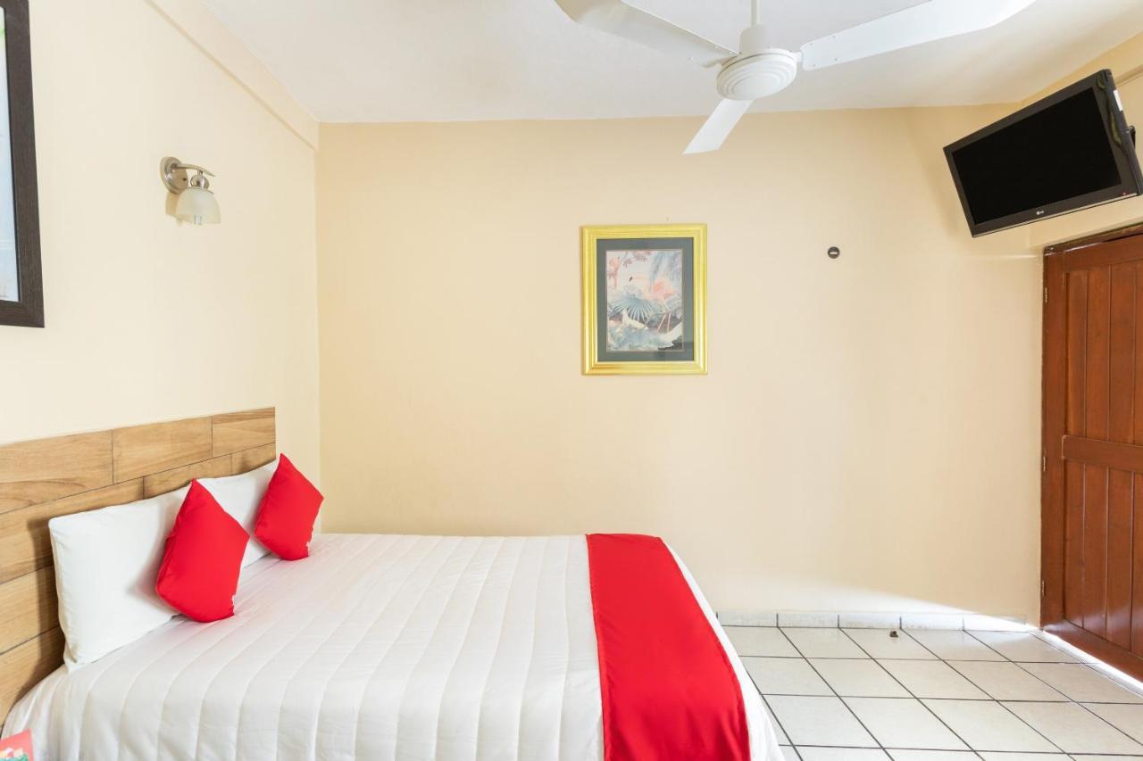 Hotel Costa Azul Chetumal Bagian luar foto