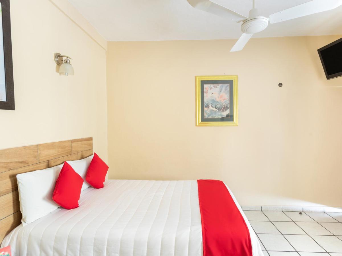Hotel Costa Azul Chetumal Bagian luar foto